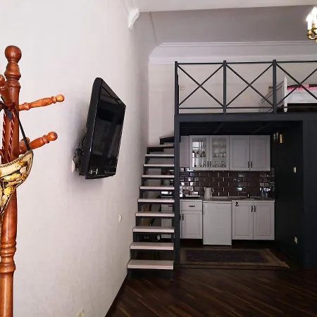 затишні апартаменти, вулиця дерибасівська, 13 Apartment Odesa