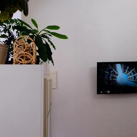 Apartment затишні апартаменти, вулиця дерибасівська, 13 *